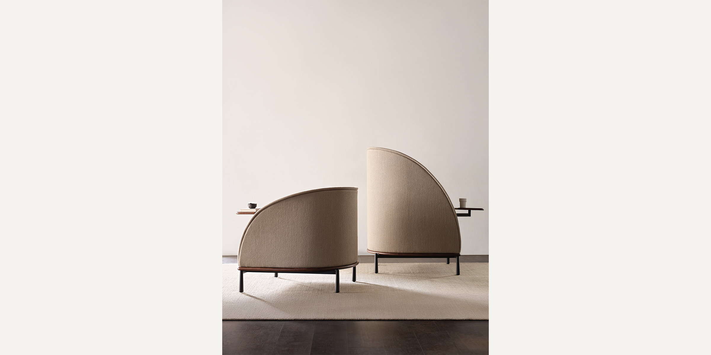 Arc Lounge Chair with Tablet slides 1