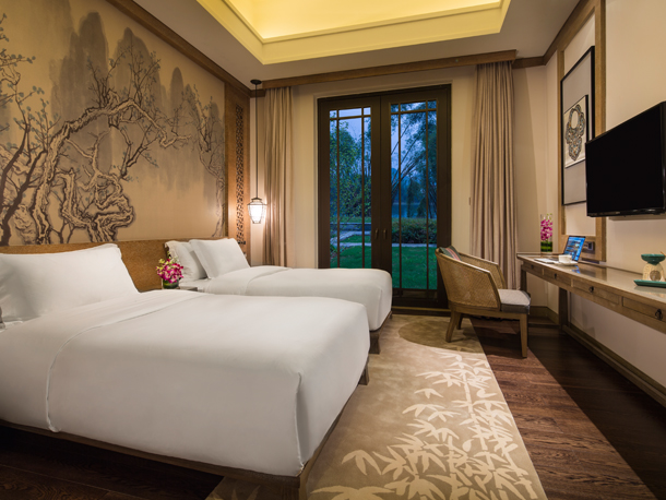 Banyan-Tree-Yangshuo-Acc-Garden-Villa-Img2-M-610x458