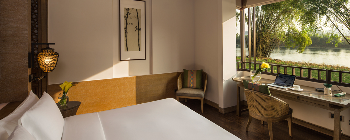 Banyan-Tree-Yangshuo-Acc-One-Bedroom-Riverside-Img2-1170x470