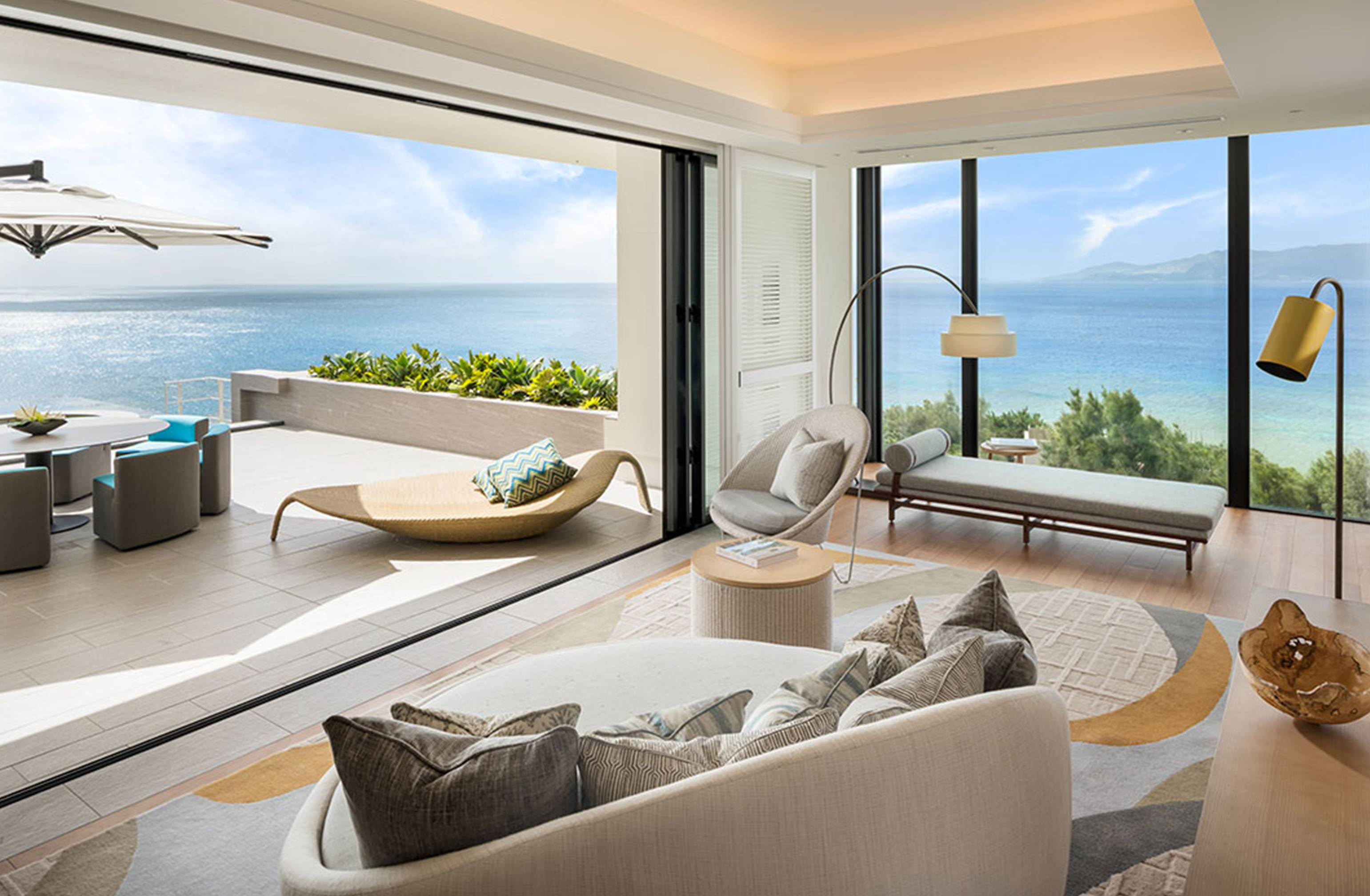 Halekulani inside 3