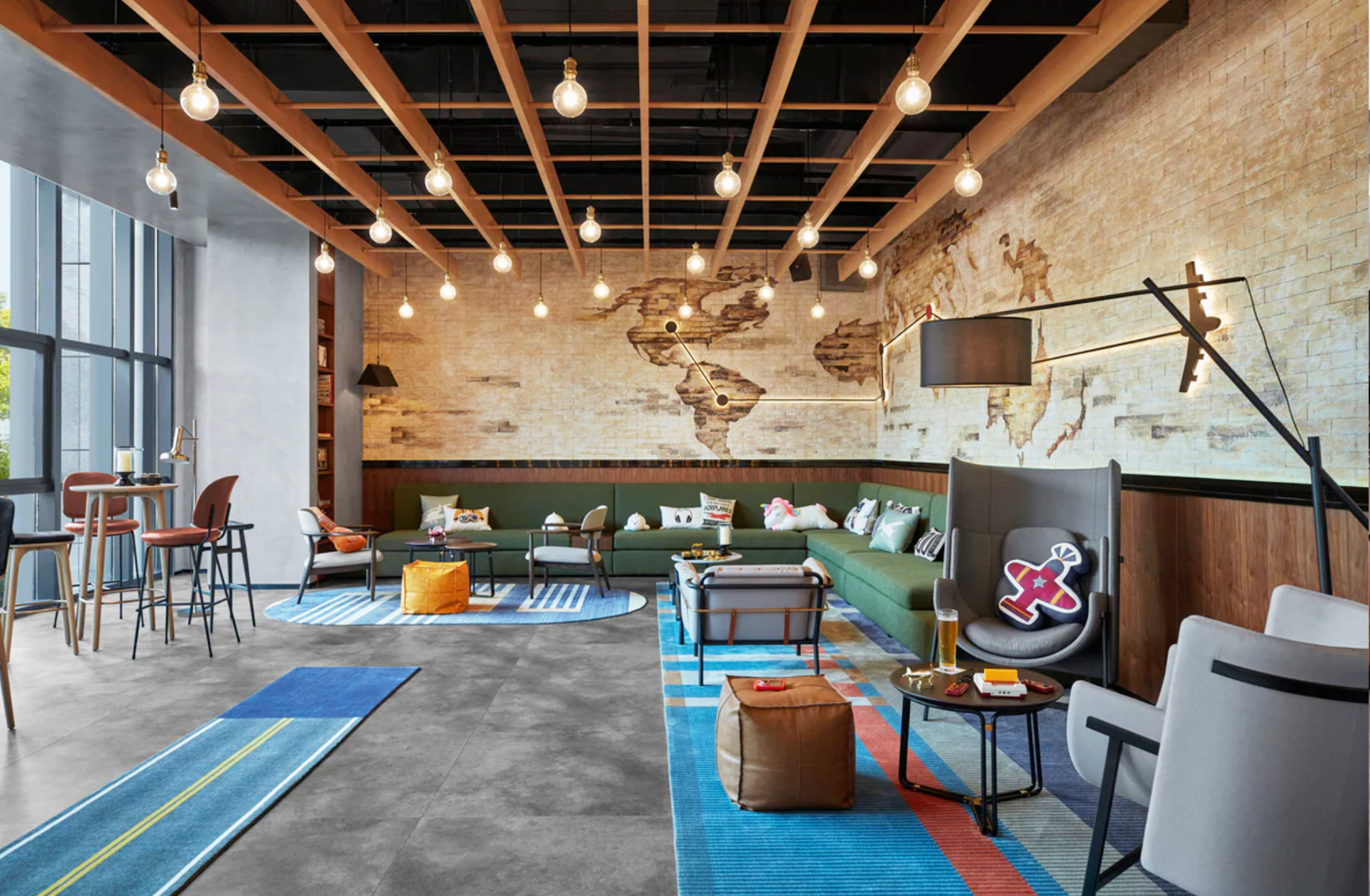 Moxy hotel hongqiao-5