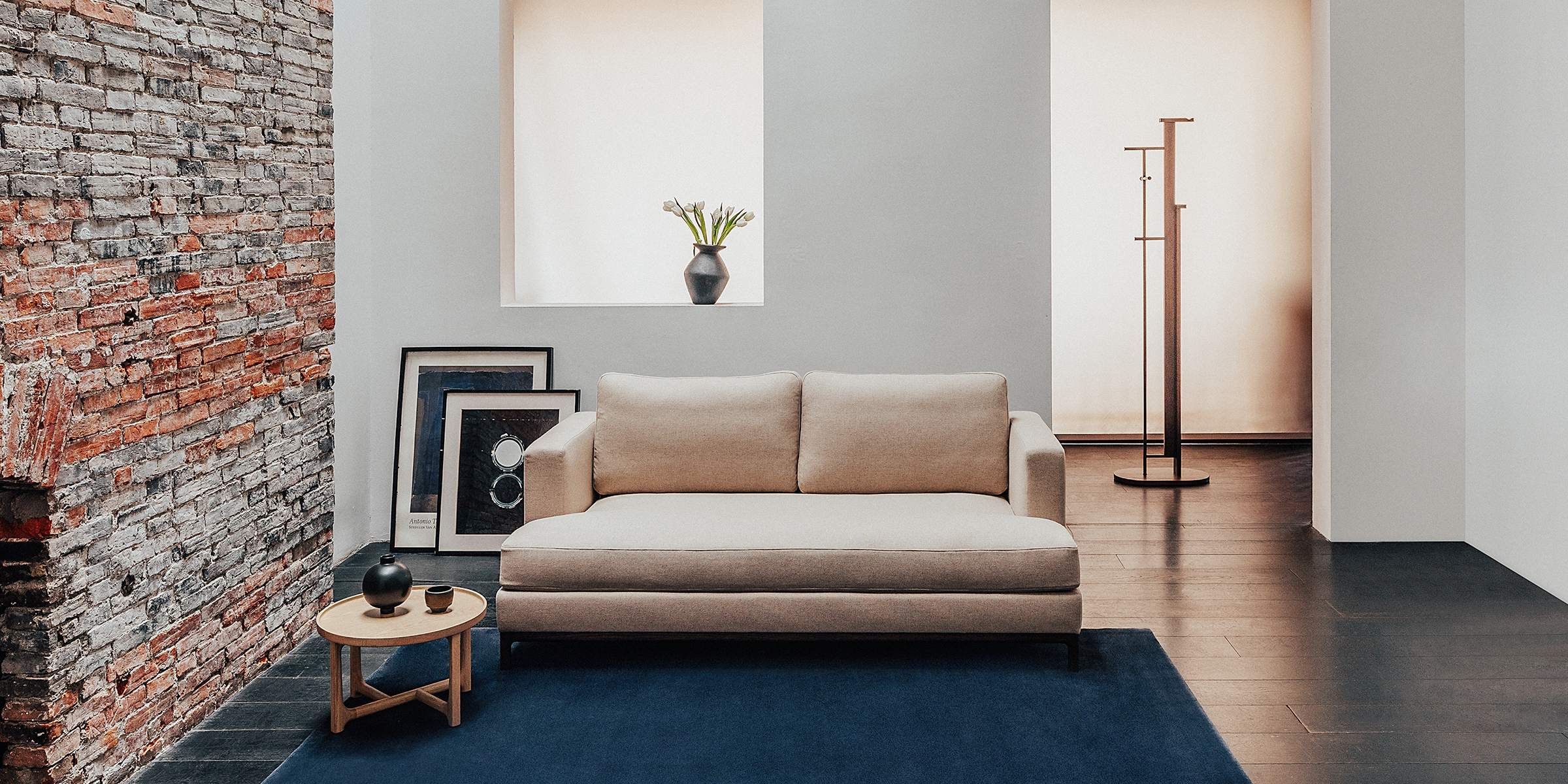 Qi Sofa Two Seater slides