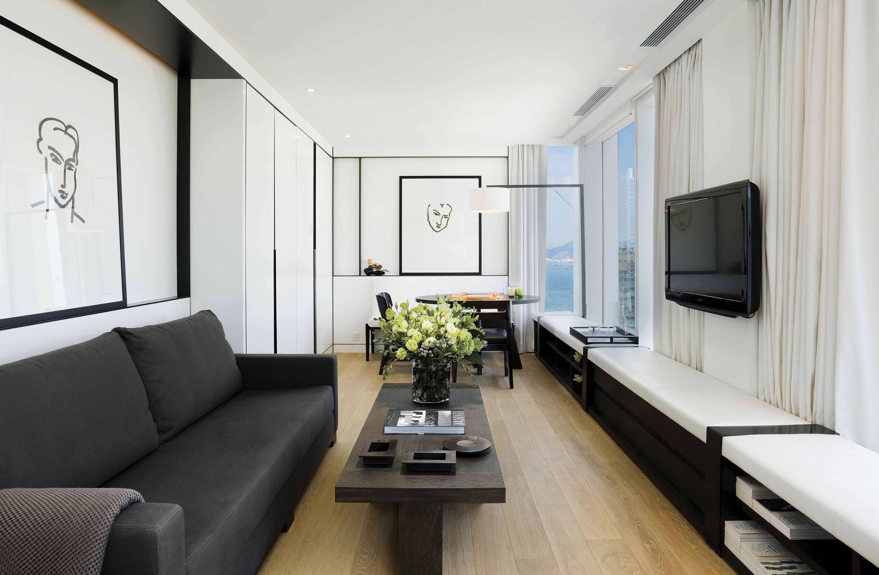 The Jervois Hotel inside 1